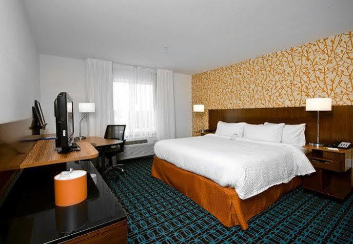 Fairfield Inn & Suites By Marriott Smithfield Bagian luar foto